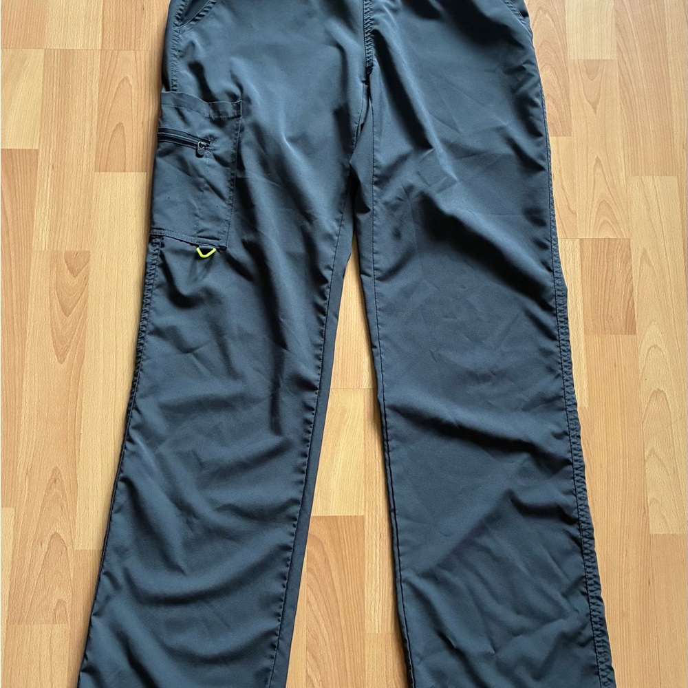 Activate by Med Couture Womens Yoga Cargo Scrub Pants Sz S - Picture 13 of 13